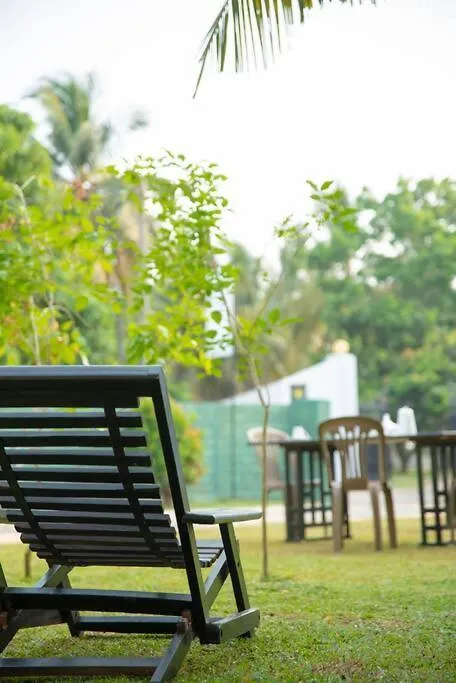 Bliss Loft - Villa Rooms - Peaceful Stay In Kurana Near Cmb Airport - Shuttle Service Negombo 0*,  Sri Lanka
